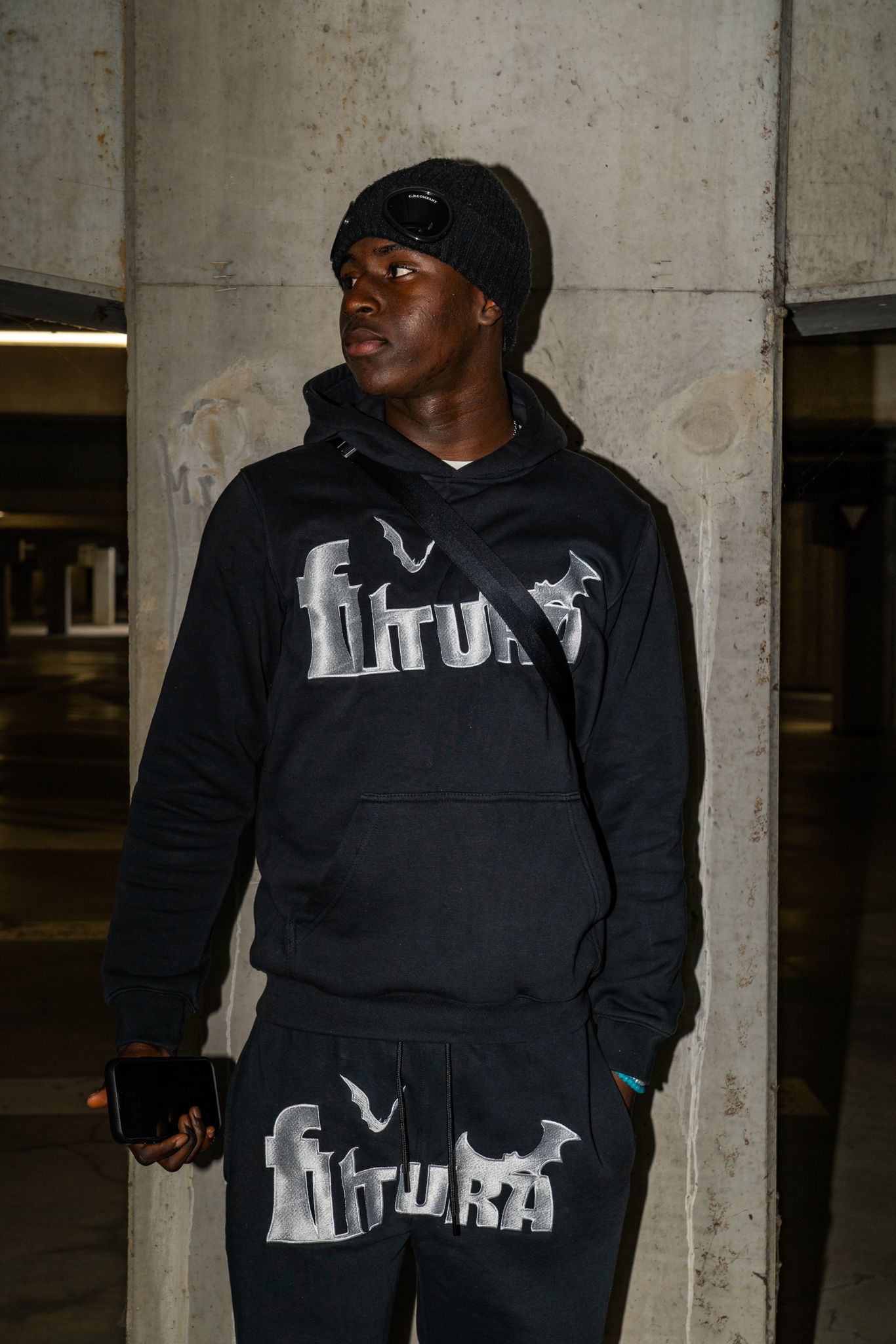 FUTURA HOODIE "BLACK"