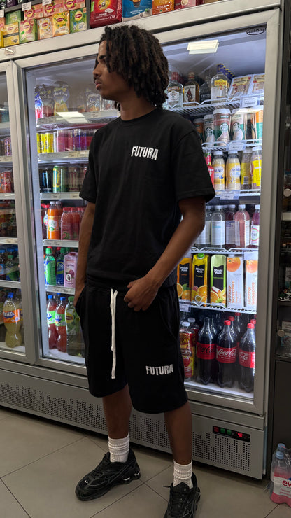 futura short "black"