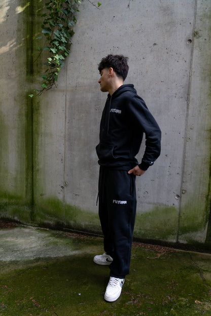 futura hoodie black